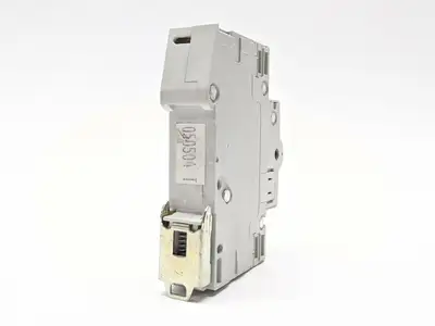 WMS1C16 | Cutler Hammer  Circuit Breaker 16A C-Curve - Used