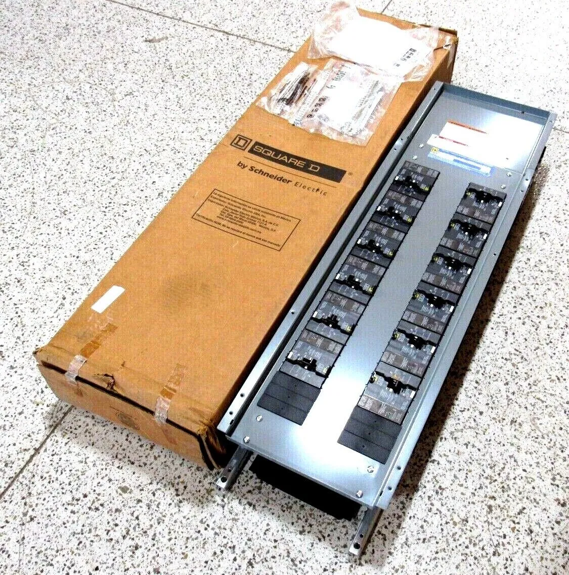 NEW SQUARE D 12383507510010001 PANELBOARD 225A 480Y/277VAC SER.E1 38350751-001