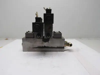 Denison 4D01 35 208 0302 00A 1G 0Q 327 Hydraulic Valve Bank Assembly W/ Manifold