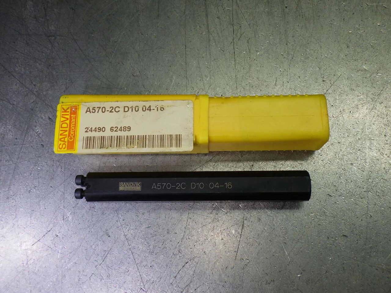 Sandvik SL16 Coolant Thru Boring Bar 5/8" Shank A570-2C D10 04-16 (LOC3046A)
