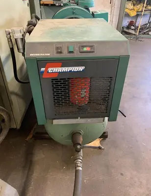 SULLAIR 20 HP SCREW-TYPE AIR-COMPRESSOR WITH CHAMPION AIR-DRYER