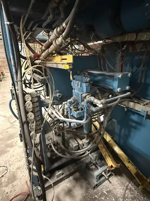 STERLING LS-3 Blow Molding Machines | ListingHippo (14)
