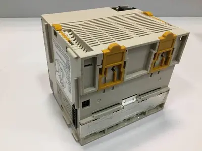 USED OMRON CQM1-CPU11
