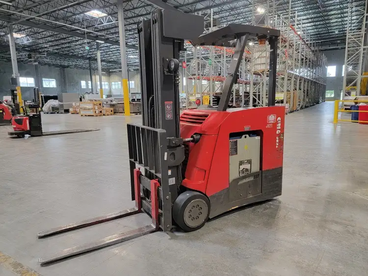 Used RAYMOND 425-C40QM Misc Forklifts British Columbia CA | Lenmark #238186