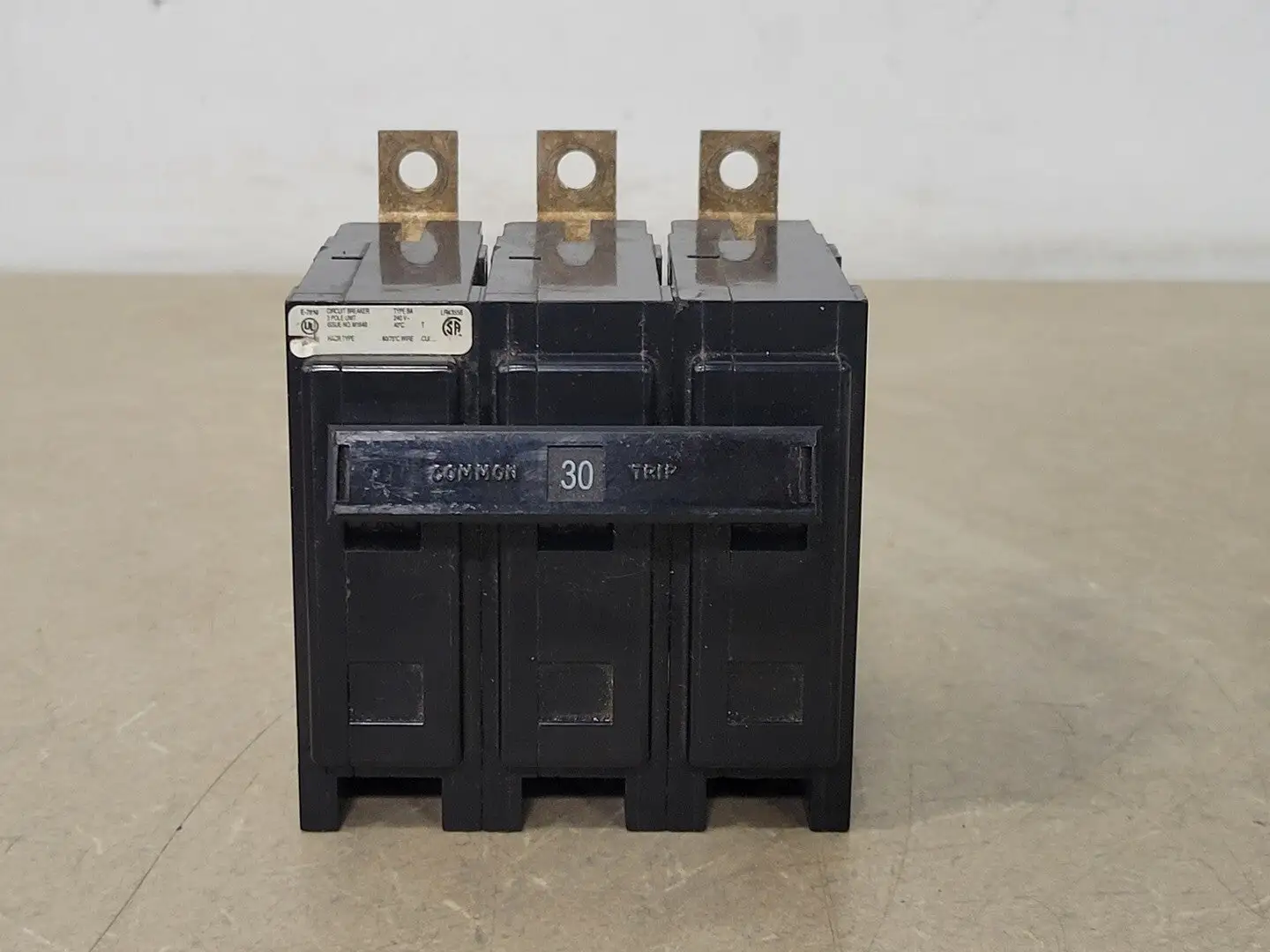 USED EATON BAB3030H