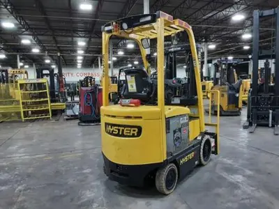 USED 2020 HYSTER E50XN-27