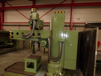 Used _UNKNOWN_ _UNKNOWN_ Radial Drills | Harry Vraets Machinery B.V. #1231445