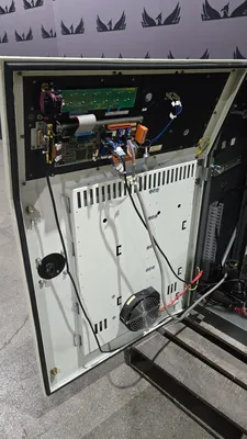 USED 2005 FANUC R2000IA/165F