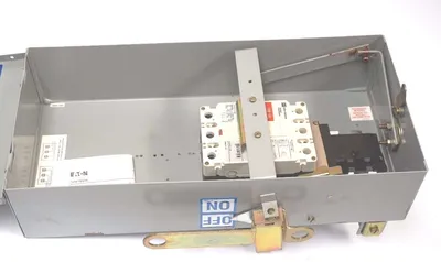 NEW EATON CUTLER HAMMER IBPFDB3020