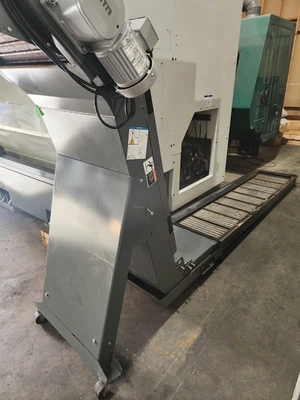 USED 2013 HAAS ST-40