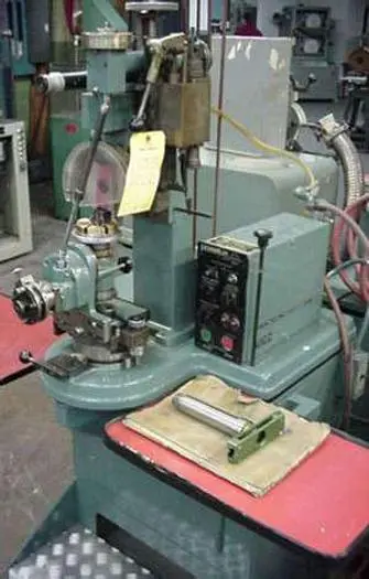 Used _UNKNOWN_ _UNKNOWN_ Diamond Faceting | Gold Machinery #439729