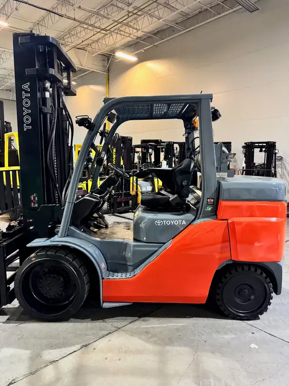 Used 2023 Toyota 8FGC70U Liquid Propane Forklifts New York US | United Lift #1475302