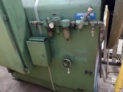 10,000 LB X 30" SESCO MODEL 55-387 MOTORIZED COIL REEL UNCOILER: STOCK #18543