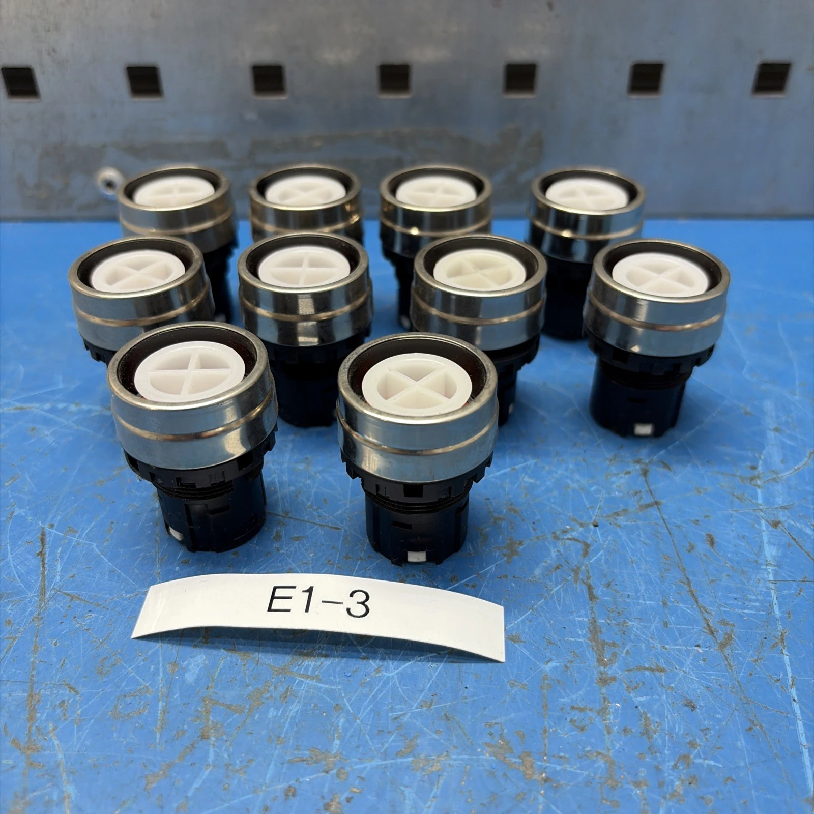 New | in-Stock IDEC HW1S-32t Relays & Switches Indiana US | J&J Industrial Supply #1295483