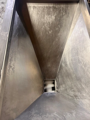 USED AMF 2000