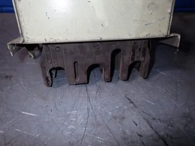 USED SQUARE D SD9353