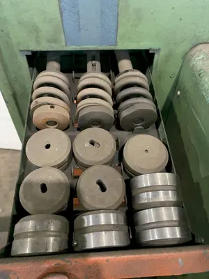 USED STRIPPIT 76001