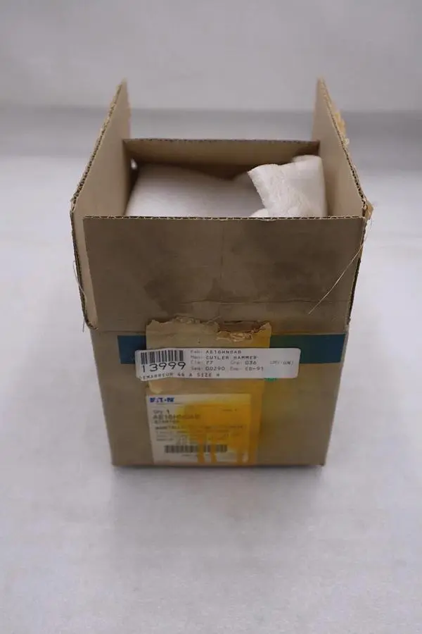 NEW OPEN BOX Eaton AE16HN0AB Starter 110/120 VAC V Coil 3 Poles STK GF866