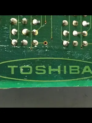 USED TOSHIBA H252702