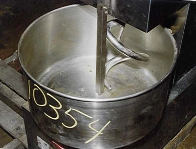 USED UNNOWN SIMILAR TO ARTOFEX DOUGH MIXER