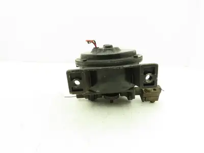 Yaskawa Electric PMEE-12-KB31 Welder Wire Motor Feeder 24V Size 1.2 Roller