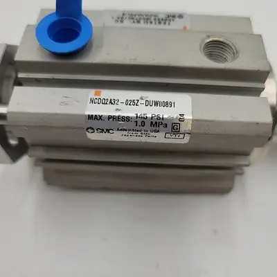 Used SMC SMC - NCD02A32-025Z-DUW00891 PNEUMATIC CYLINDER WITH COLLAR ATTACHMENT Pneumatic Cylinders | ND Industrial Surplus #1218087
