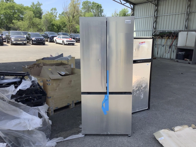 Used CONTOURE R-18FDSS Refrigerators Michigan US | Miedema Asset Management Group #1312788