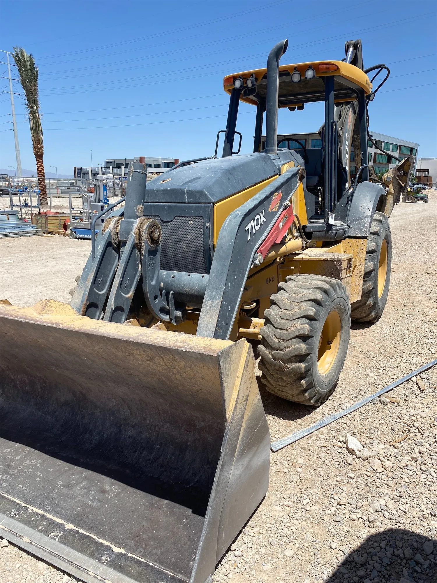 USED 2013 Deere 710K