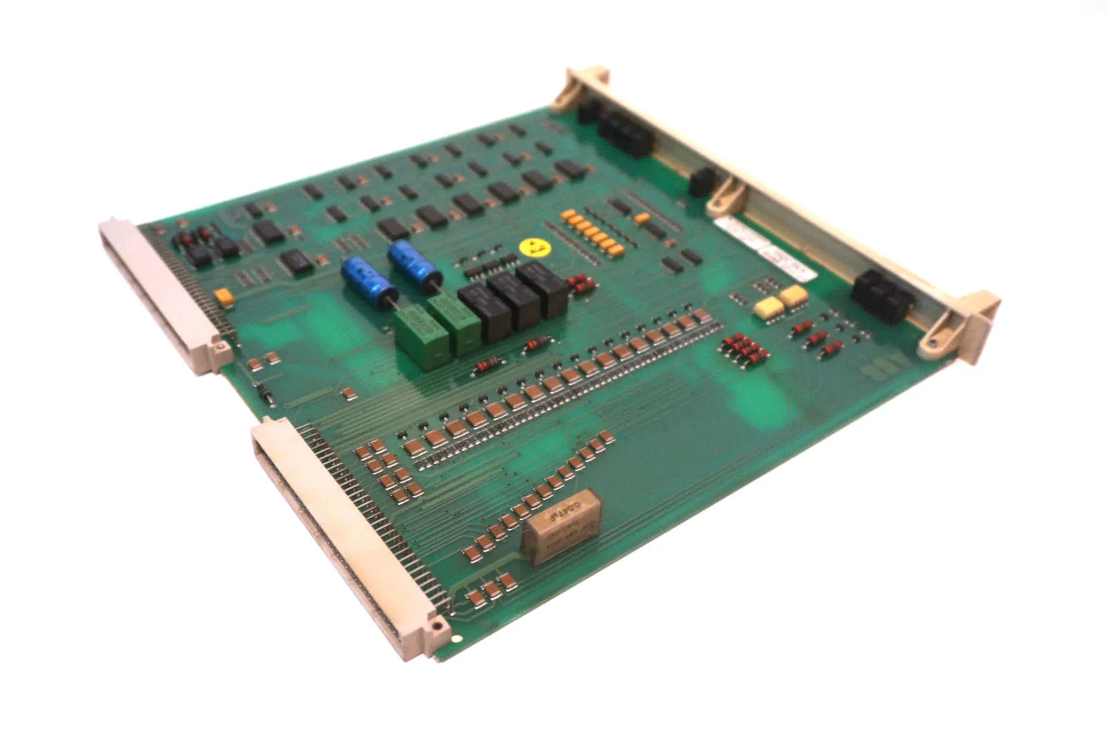 USED ABB DSQC-256A PC BOARD 3HAB 2211-1/1 DSQC256A