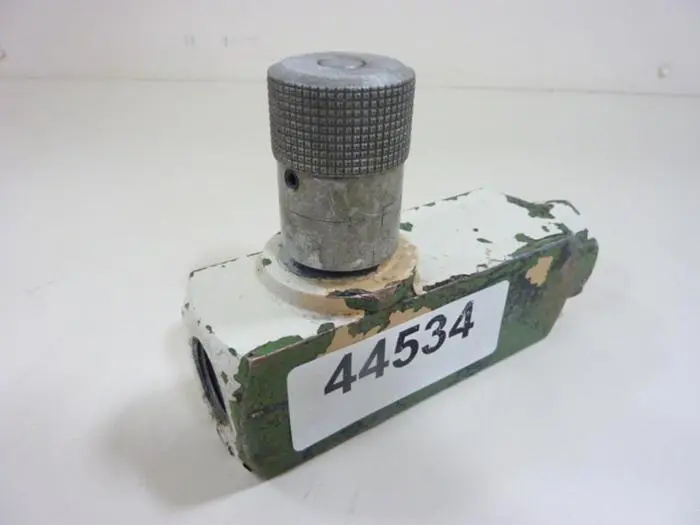 Used PARKER HANNIFIN PCM-800 Valves/Fittings Michigan US | Ideal Machinery #574497