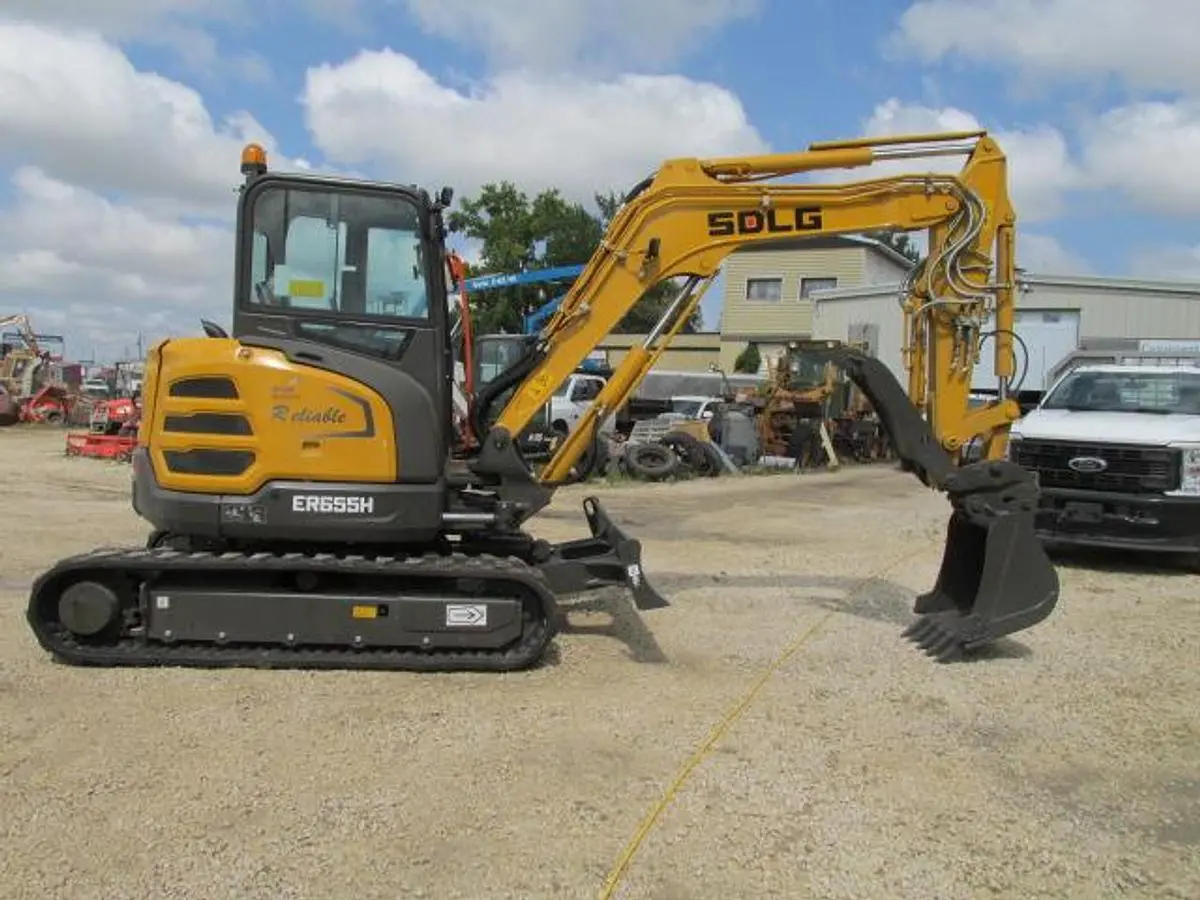 New | in-Stock 2026 SDLG ER655H 5 TON EXCAVATOR Crawler Excavators - Mini Manitoba CA | Conquest Truck & Auto Sales #1421360