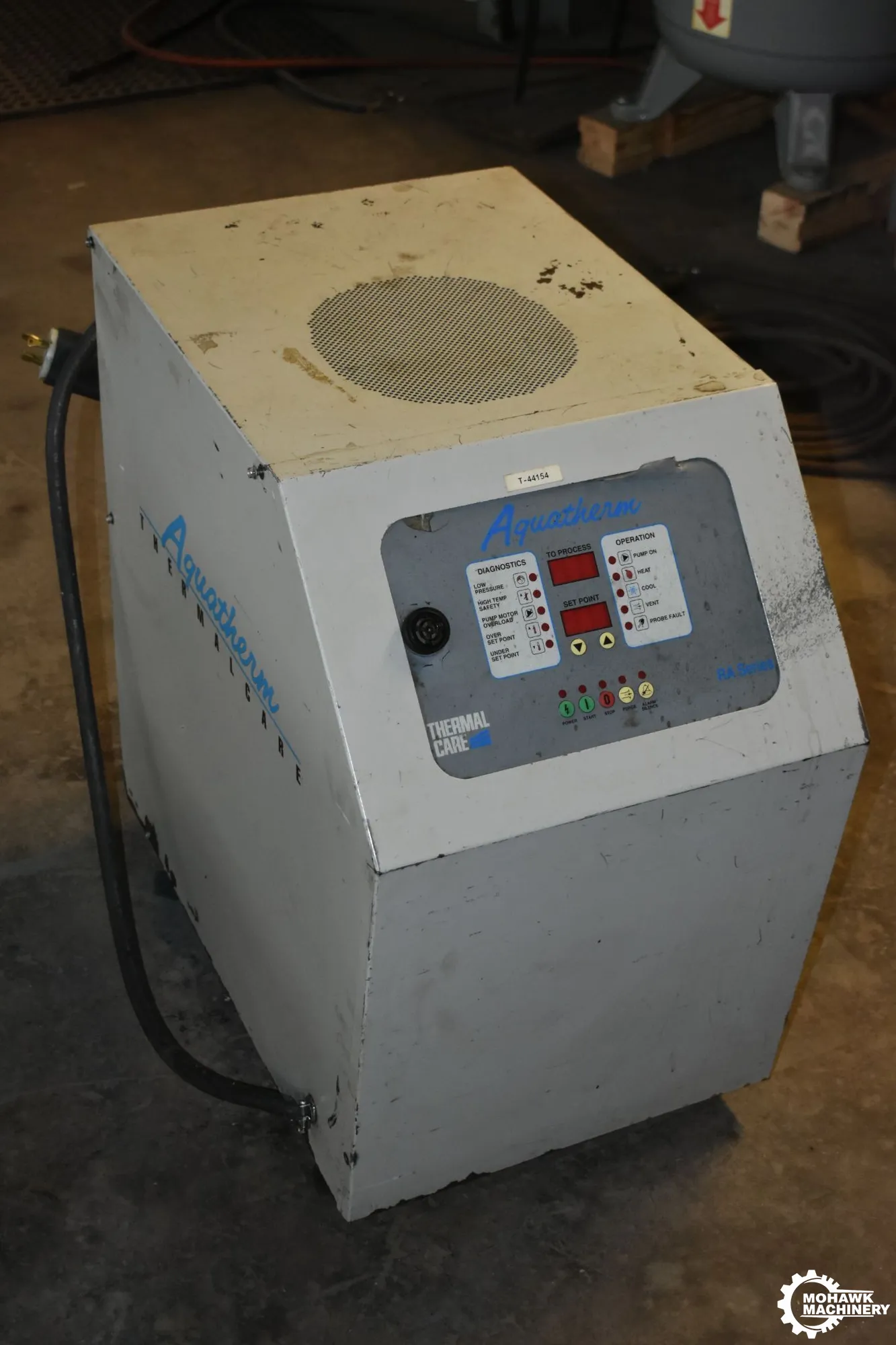 RA090804 THERMAL CARE ACCUTHERM “SERIES RA” INJECTION MOLDER TEMPERATURE CONTROL