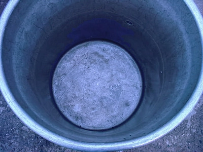 USED WEAREVER 30 GALLON TANK