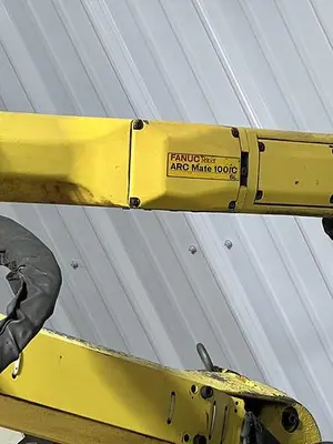 Used 2013 FANUC ARCMATE 100IC/6L Robots Michigan US | RAB Industries, Inc. #184255