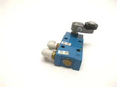 Used Crouzet Pneumatic Rotarty Control Valve Switch Parts (Hydraulics and Pneumatics) Michigan US | Maverick Industrial Sales #1397562