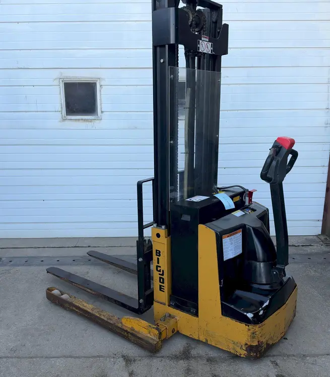 Used BIG JOE PDS-25-130 Stackers Ohio US | Portage Packaging Systems, Inc. #1540085