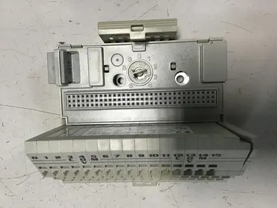 USED ALLEN BRADLEY 1794-TB3S SER A