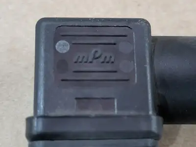 NEW INDUSTRIEREGLER UR3K-015GM065