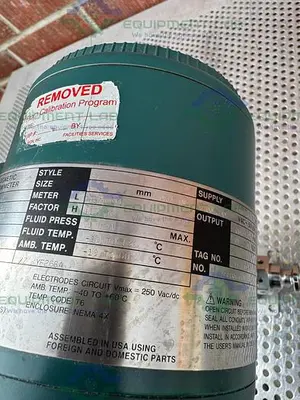 USED YOKOGAWA ADMAG AXF 010C MAGNETIC FLOWMETER W/ 1/2" SANITARY FITTING