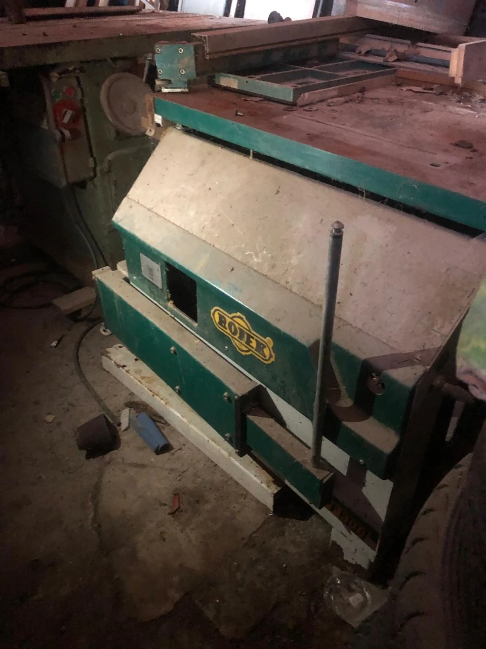 USED ROJEK -