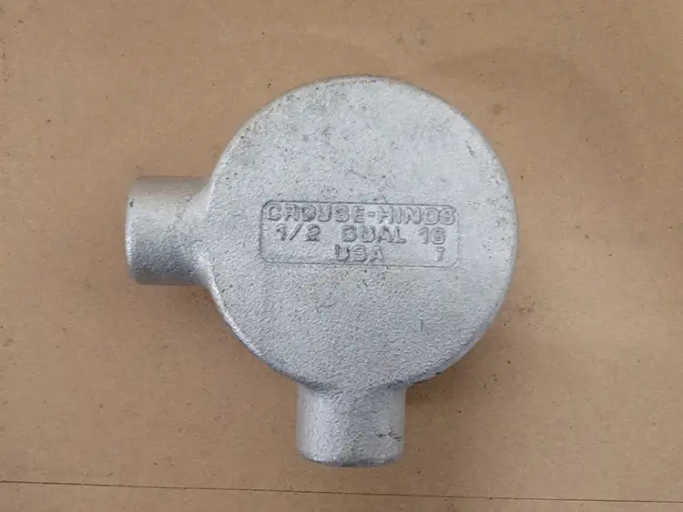Used CROUSE-HINDS GUAT16 Misc Electrical & Power Parts British Columbia CA | Lenmark #246816