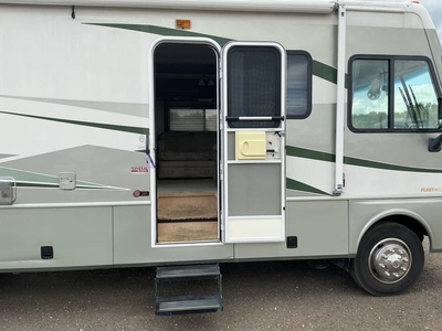 Used 2003 SOUTHWIND TBD Campers, Caravans, Motorhomes Michigan US | Miedema Asset Management Group #1321345
