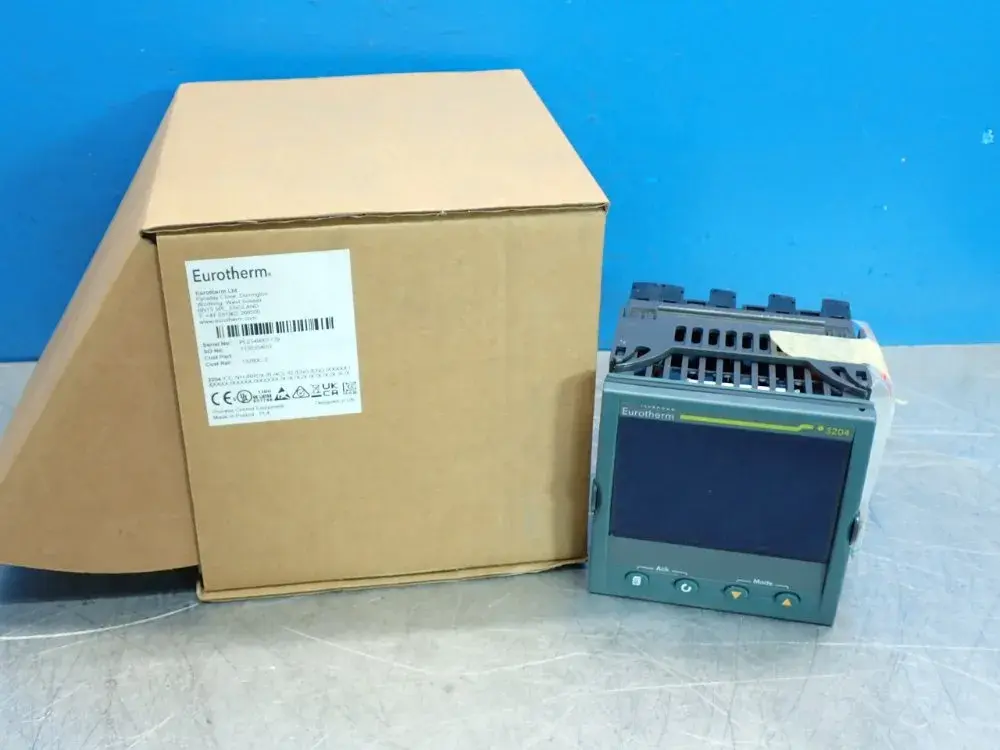 New | in-Stock EUROTHERM 3204 Temperature Controls Ohio US | HGR 24 #1095183