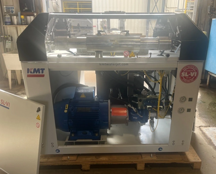 USED 2015 KMT SLVI40