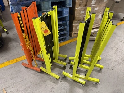 Used _UNKNOWN_ _UNKNOWN_ Guard Rails Rhode Island US | Federal Equipment Company #1348040