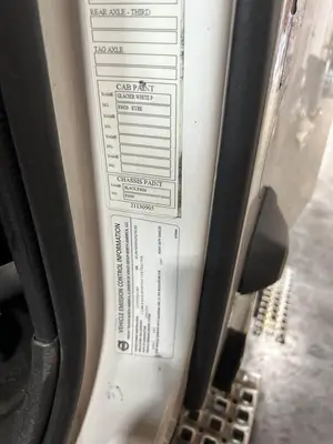 Used 2021 VOLVO VNR42T300 Conventional trucks California US | Ben Kaplan Equipment #1402920
