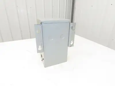 Sola Hevi-Duty HS5F3AS Transformer 3kva 1PH 240/480HV 120/240LV Type 3R