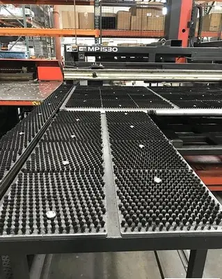 USED AMADA MP-1530NJ