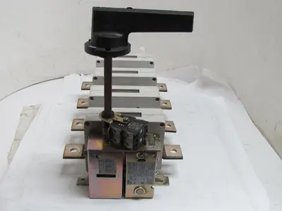 OETL-NF600A-4 Switch Line Ser Open Disconnect Switch 4-Pole 600V 600A