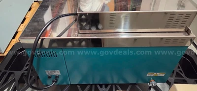 Used Bio-Rad UNIVERSAL HOOD II Lab Water Baths Delaware US | United Machine Co. #1563876
